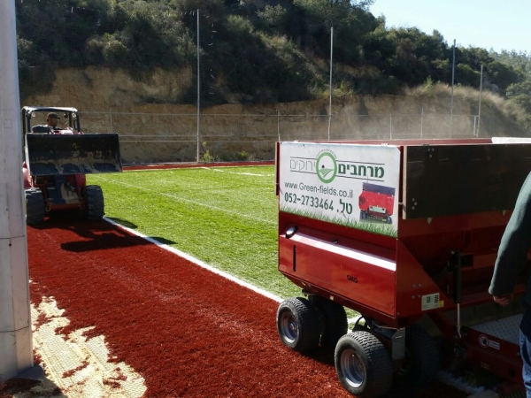 דשא סינטטי למגרשי כדורגל